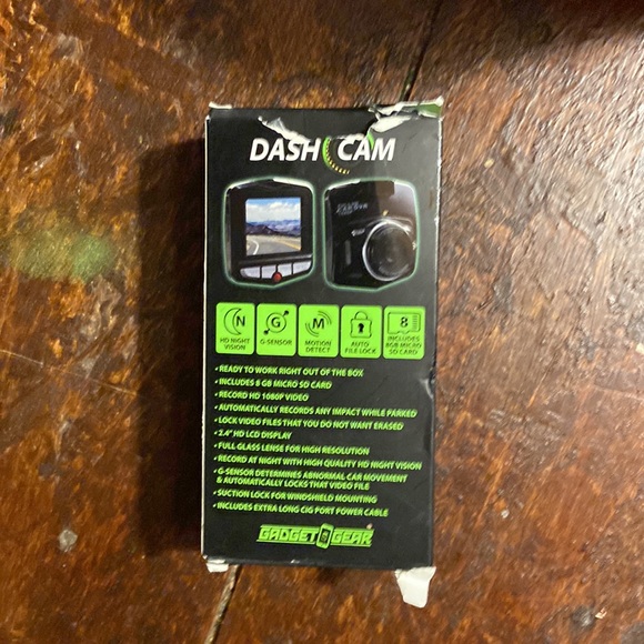 NIB dash cam 2.4” HD LCD display record in HD 1080p video - Picture 2 of 6
